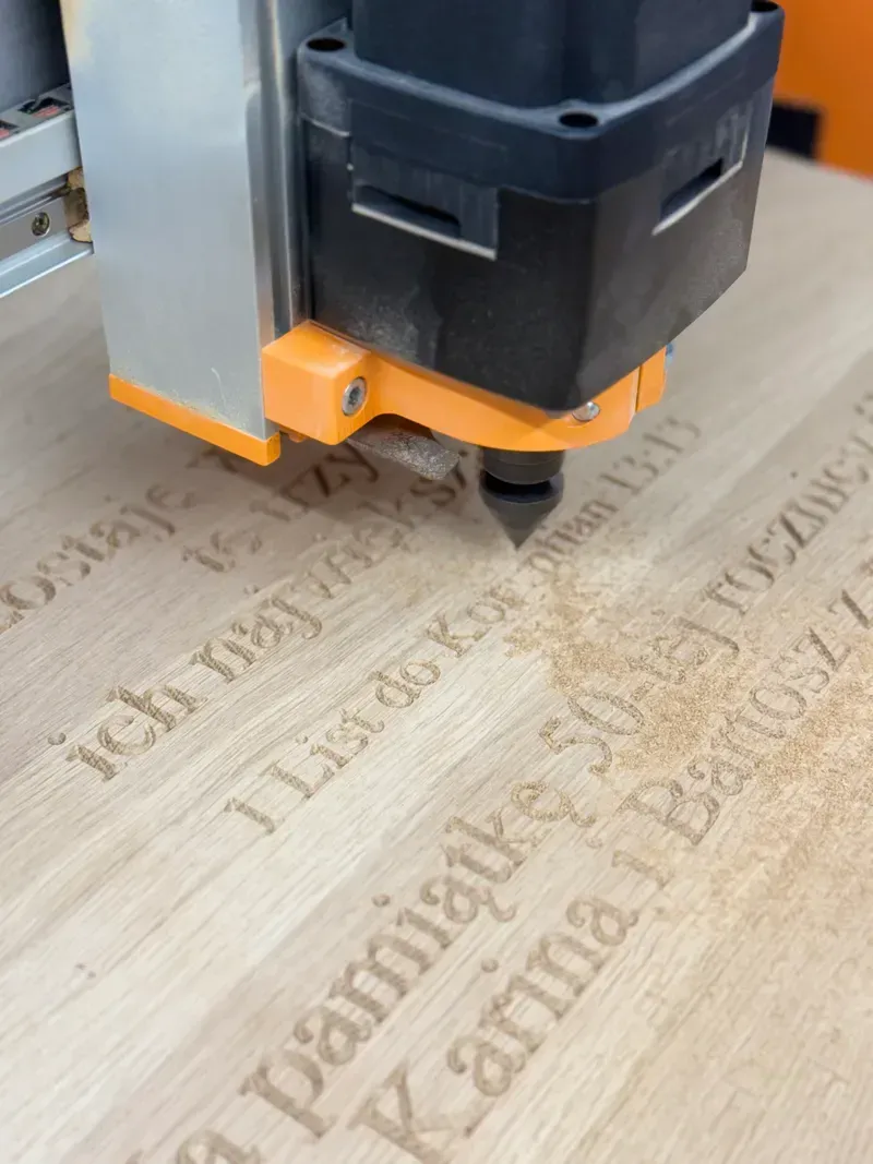 Frezowanie CNC w drewnie - obróbka elementów drewnianych