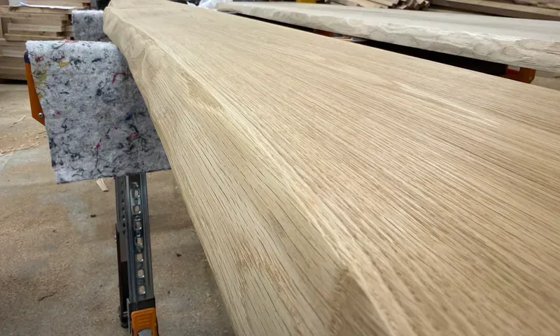 Półka dębowa do salonu - producent EnterAndGo