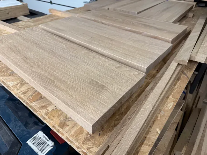 Schody z litego dębu na wymiar