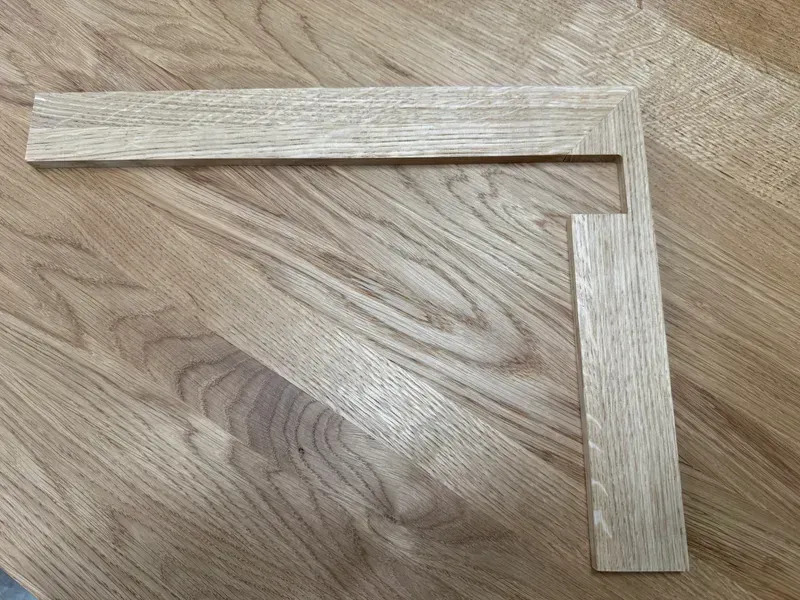 Cokolik dębowy - realizacja z schodami